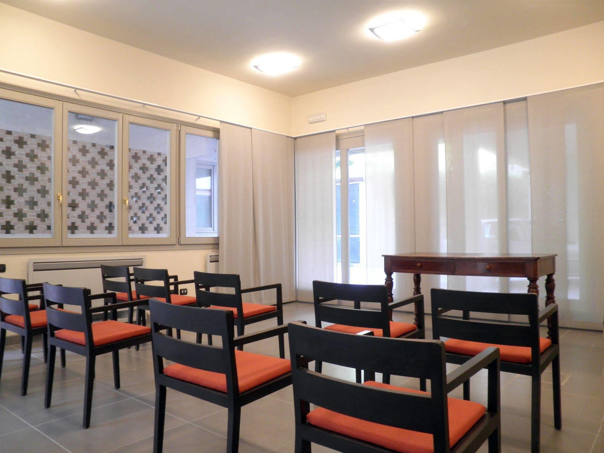 Hotel Parini 3*