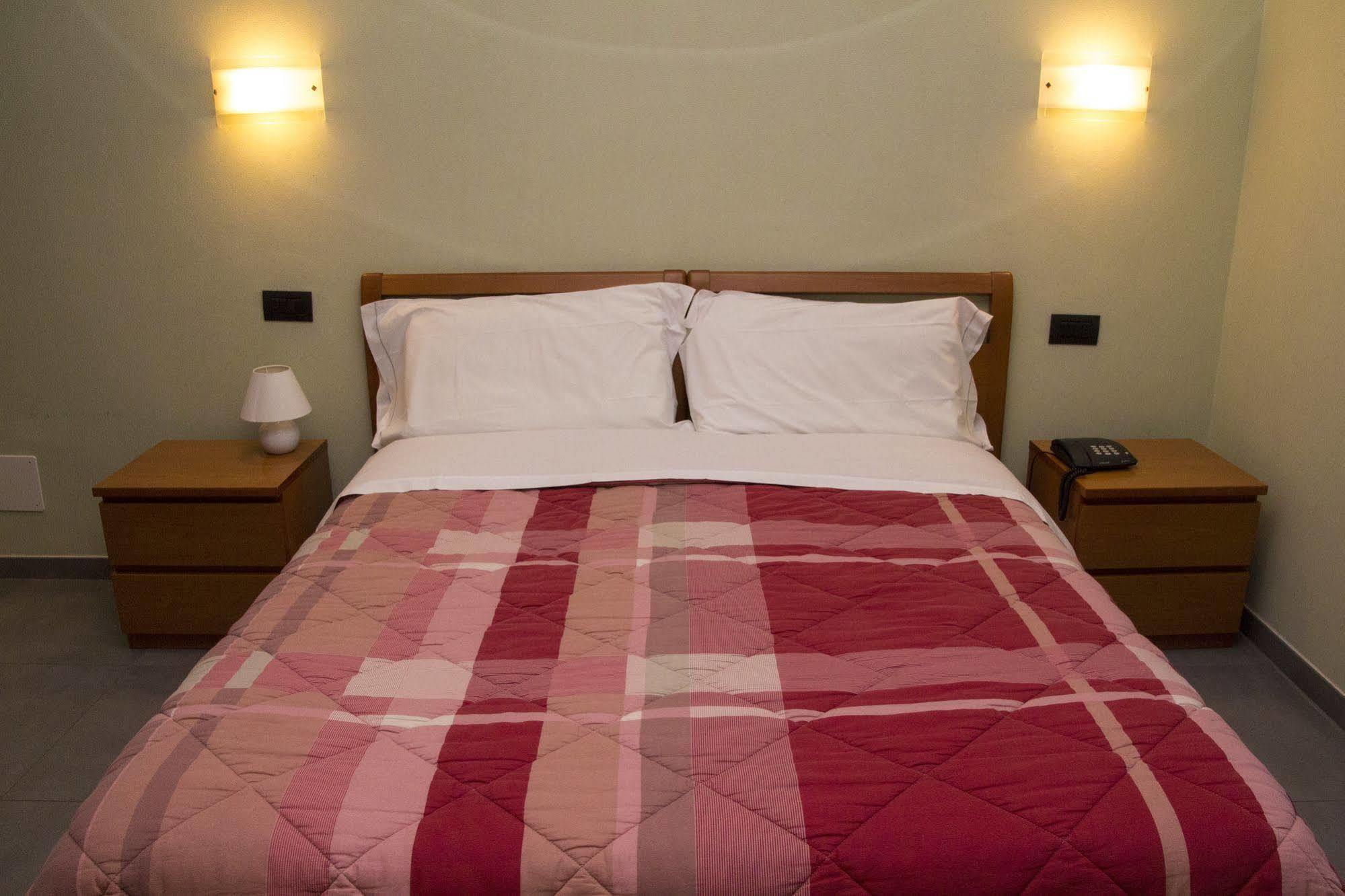Hotel Parini